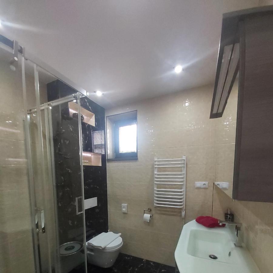 Apartman Navrchu Brezno Exterior photo